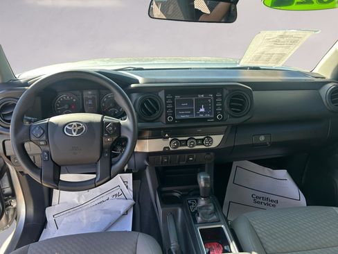 Used 2022 Toyota Tacoma SR image 10