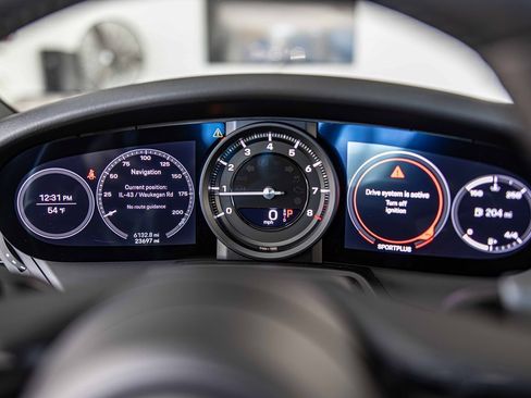 Used 2021 Porsche 911 Carrera S image 24