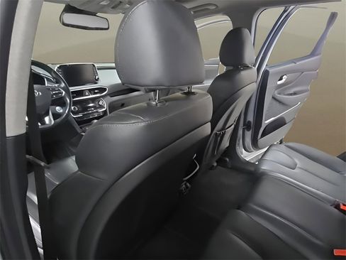 Used 2020 Hyundai Santa Fe Limited image 14