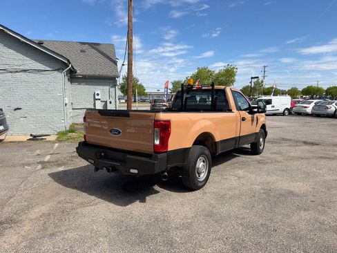 Used 2018 Ford F250 XL w/ Power Equipment Group RWD image 6