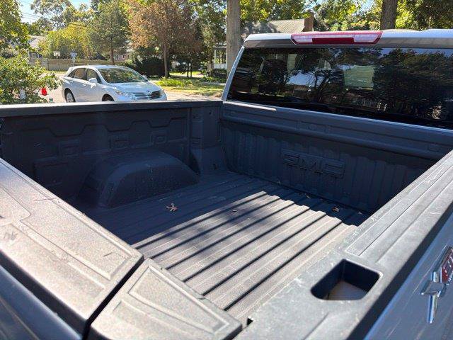 Used 2023 GMC Sierra 1500 SLT w/ SLT Premium Package AWD/4WD image 14