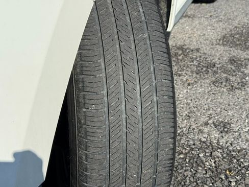 Used 2010 Ford Edge SE image 15