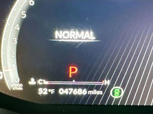 Used 2023 Acura MDX A-Spec image 11