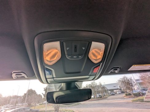 Used 2024 RAM 3500 Big Horn image 23