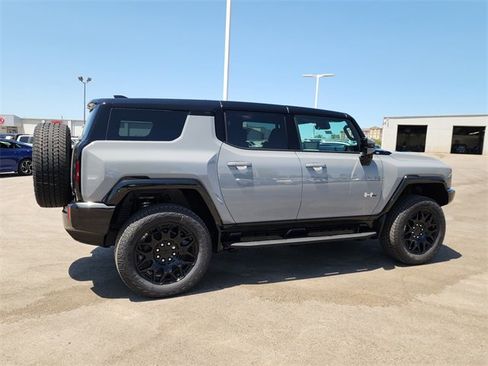 New 2025 GMC Hummer EV 2X image 2
