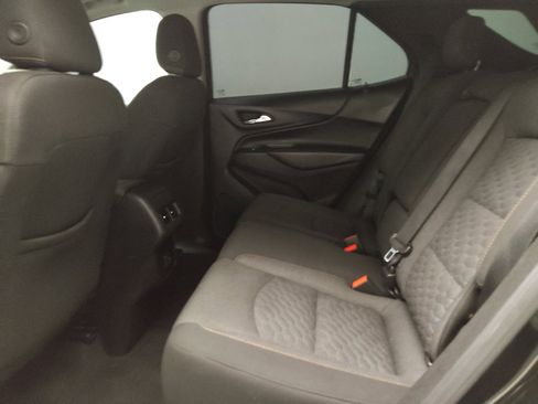 Used 2020 Chevrolet Equinox LT AWD/4WD image 18