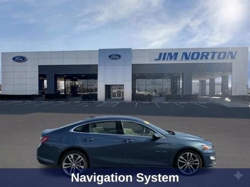 Used 2024 Chevrolet Malibu LT FWD image 3