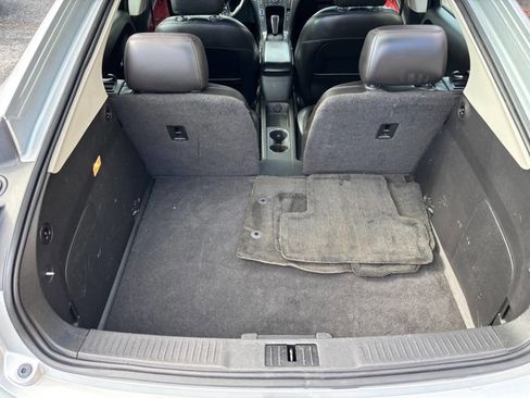 Used 2012 Chevrolet Volt Premium w/ Premium Trim Package image 12