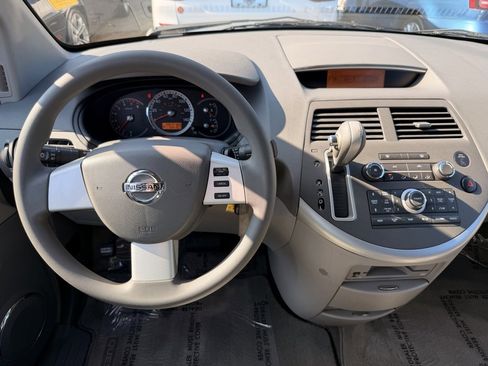 Used 2009 Nissan Quest w/ Seat Pkg image 8