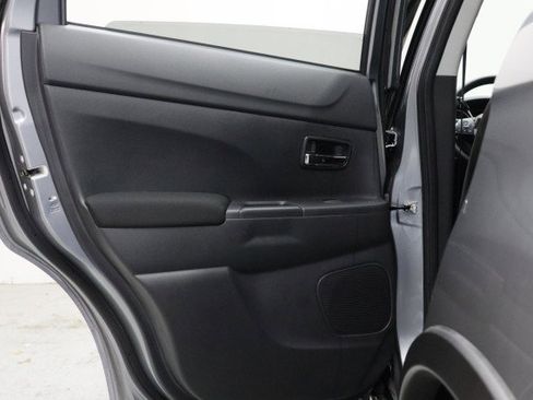 Used 2023 Mitsubishi Outlander Sport LE AWD/4WD image 30