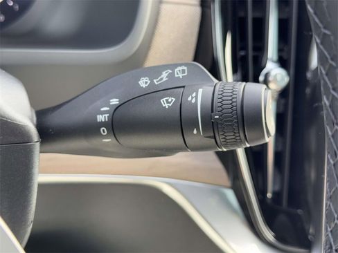 Used 2026 Volvo XC90 B6 Plus w/ Protection Package image 22