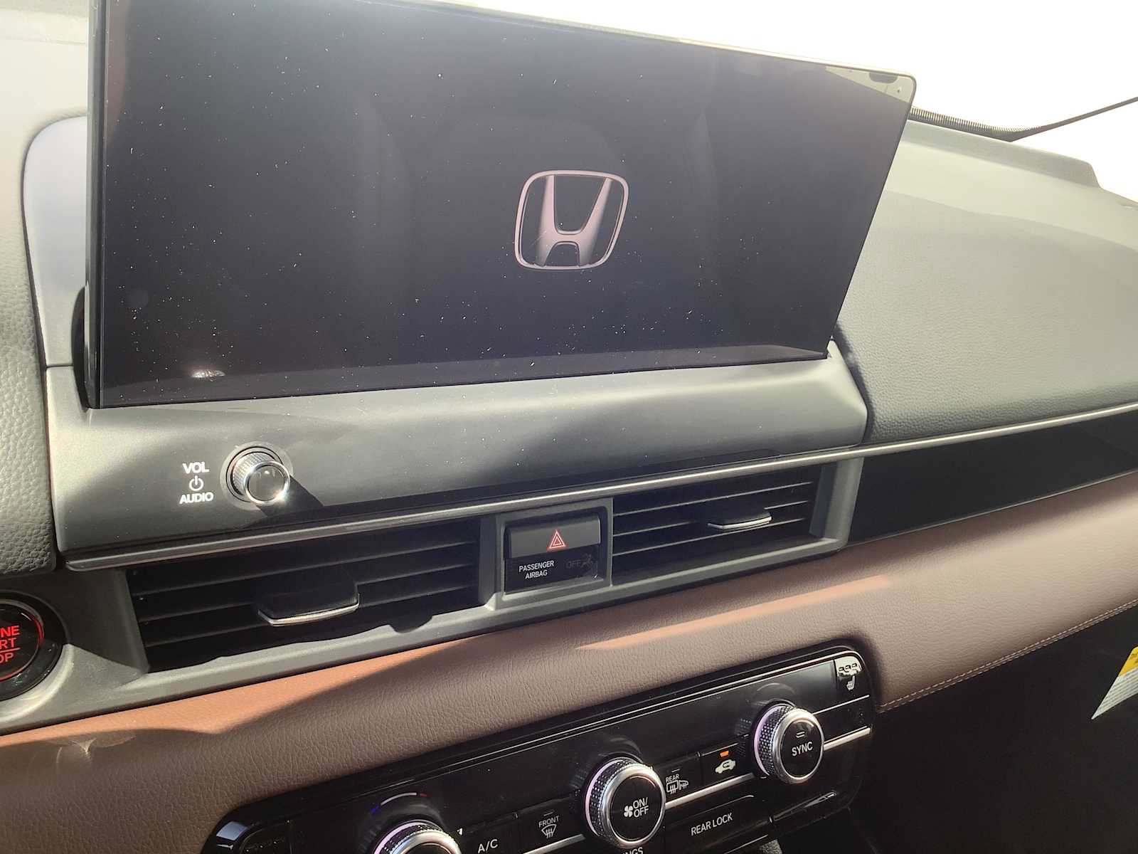 New 2026 Honda Pilot image 16