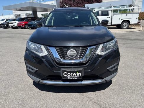 Used 2019 Nissan Rogue SV AWD/4WD image 9