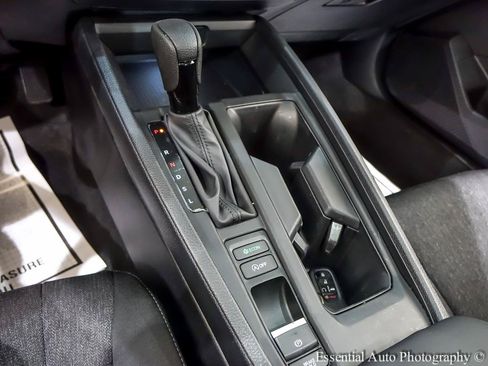 Used 2025 Honda Accord SE image 25