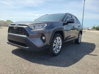 Used 2020 Toyota RAV4 XLE Premium FWD video 2