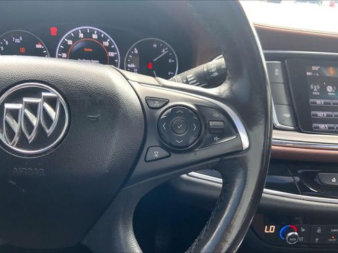 Used 2018 Buick Enclave Avenir w/ Avenir Technology Package FWD image 25