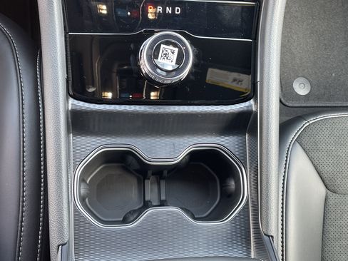 New 2025 Jeep Grand Cherokee L Altitude image 53