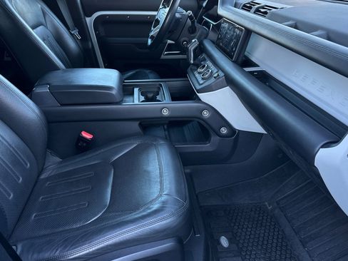 Used 2020 Land Rover Defender 110 HSE image 15