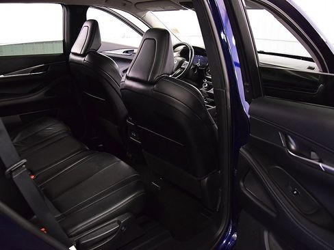 Used 2024 INFINITI QX60 Luxe image 32