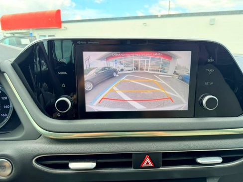 Used 2021 Hyundai Sonata SEL FWD image 18