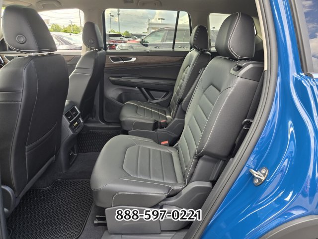 Certified 2026 Volkswagen Atlas SEL AWD/4WD image 12