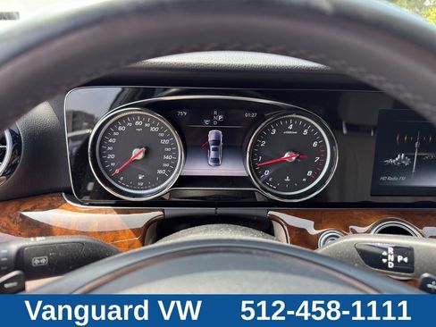 Used 2017 Mercedes-Benz E 300 4MATIC image 22