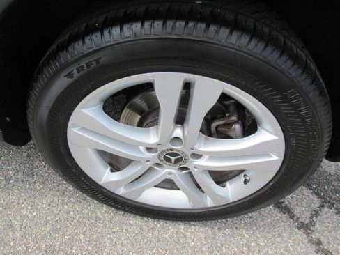 Used 2020 Mercedes-Benz GLA 250 4MATIC image 10