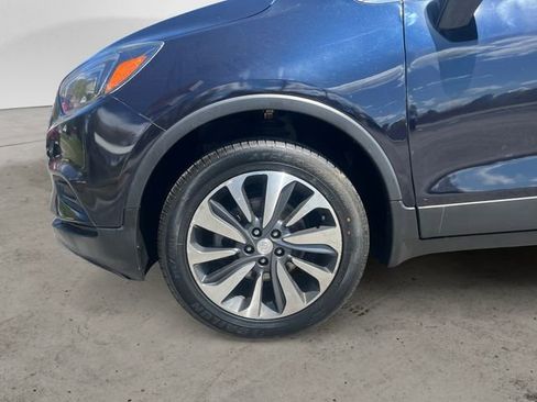 Used 2021 Buick Encore Preferred AWD/4WD image 14