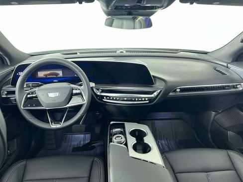 Certified 2024 Cadillac Lyriq Tech w/ Driver Assist Package RWD image 20