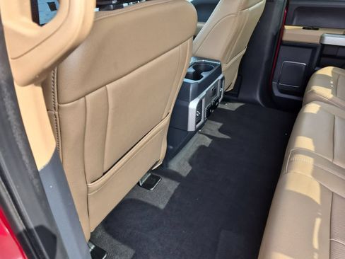 Used 2022 Ford F350 Lariat w/ Lariat Value Package AWD/4WD image 18