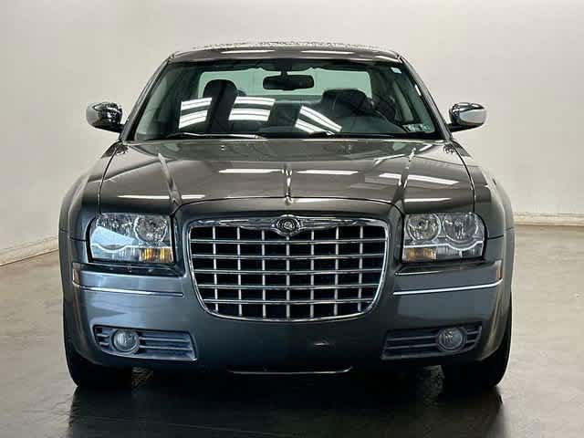 Used 2010 Chrysler 300 Touring AWD/4WD image 19