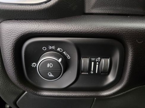 Used 2023 RAM 2500 Laramie w/ Night Edition image 34