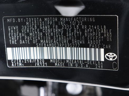 Used 2024 Toyota Corolla LE image 37