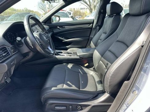 Used 2022 Honda Accord Sport image 19