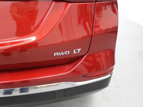 Used 2019 Chevrolet Equinox LT image 11