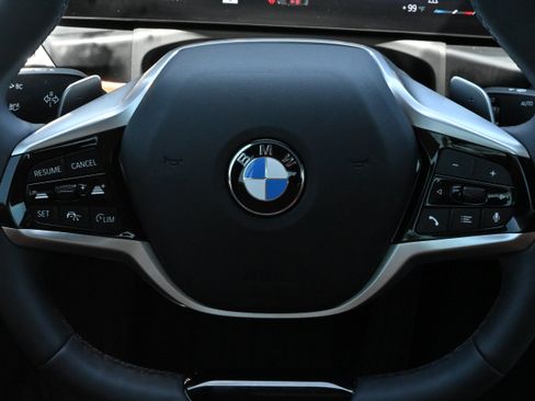 Used 2025 BMW 330i Sedan RWD image 27