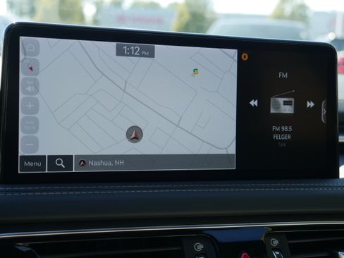 Used 2022 Genesis G70 3.3T image 18