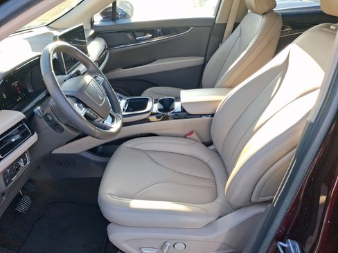 Certified 2022 Lincoln Nautilus FWD w/ Premium Package image 12