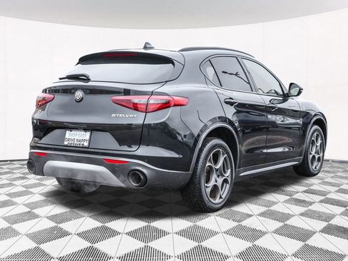 Used 2023 Alfa Romeo Stelvio Ti image 13