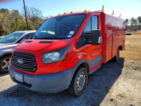 Used 2017 Ford Transit 250 138 RWD image 4