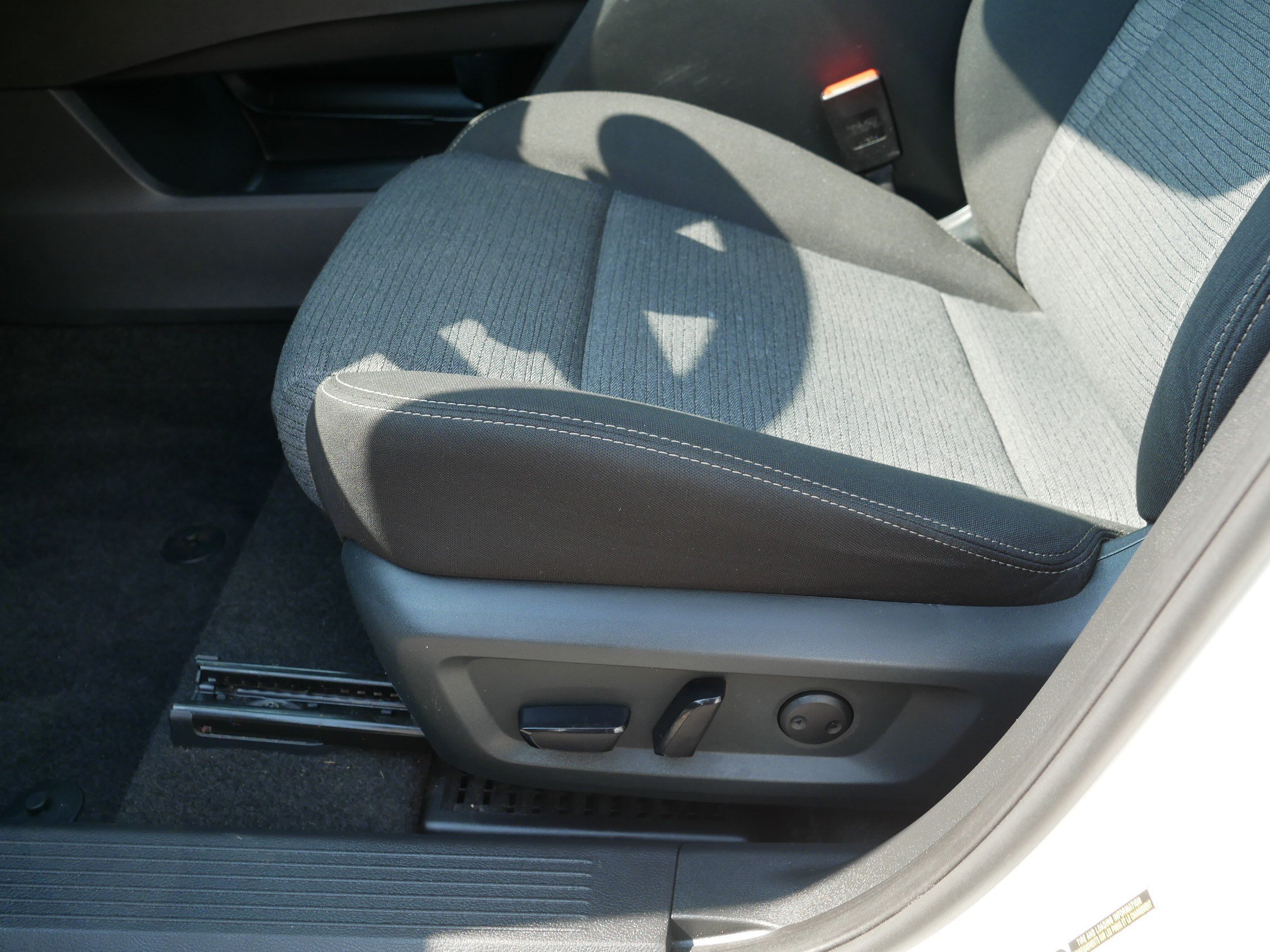 Certified 2023 Nissan Rogue SV AWD/4WD image 20