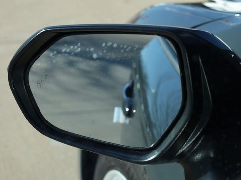 New 2026 Toyota Corolla XLE image 5