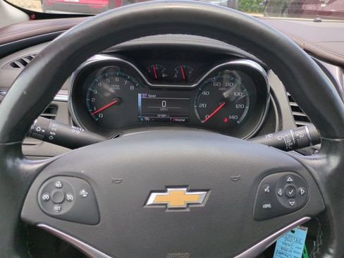 Used 2015 Chevrolet Impala LT w/ Convenience Package FWD image 32