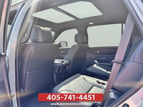 New 2026 Toyota Sequoia Platinum AWD/4WD image 27