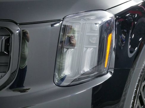 Used 2025 Kia Telluride SX Prestige X-Line AWD/4WD image 15