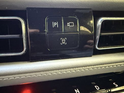 Used 2023 Lincoln Nautilus Reserve w/ Cargo Utility Package image 26