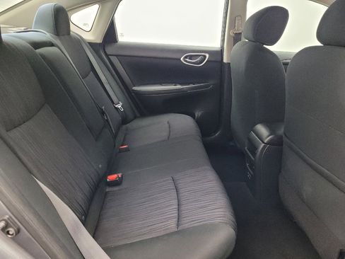 Used 2019 Nissan Sentra SV w/ Special Edition Package image 19