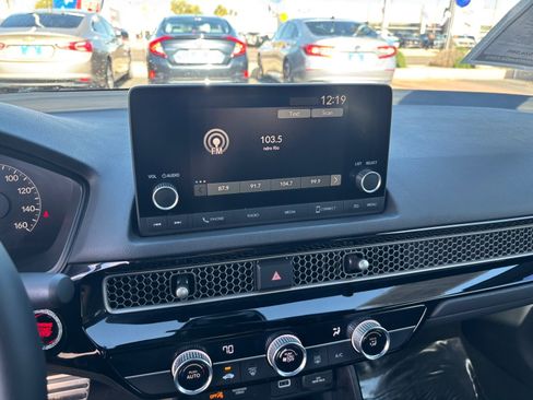 Used 2024 Honda Civic Sport image 22