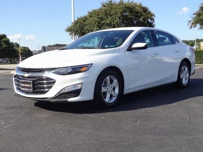 Used 2022 Chevrolet Malibu LT