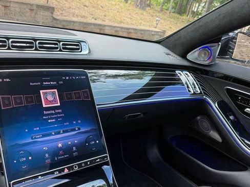 Used 2022 Mercedes-Benz S 580 4MATIC Sedan image 7
